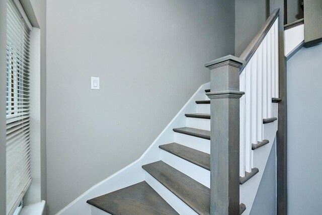 1931 N Leamington Ave, Chicago, IL 60639 - view of stairs