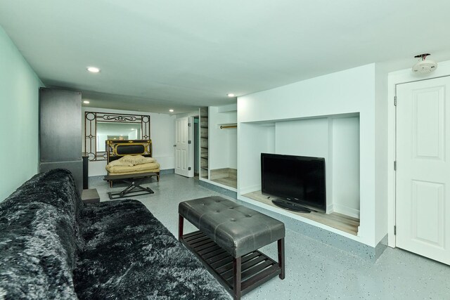 1931 N Leamington Ave, Chicago, IL 60639 - living room featuring recessed lighting and baseboards