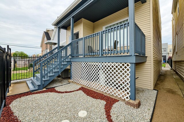 1931 N Leamington Ave, Chicago, IL 60639 - view of side of property featuring a porch