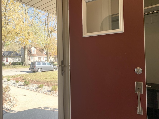 652 Beckman Dr, Kankakee, IL 60901 - doorway to property