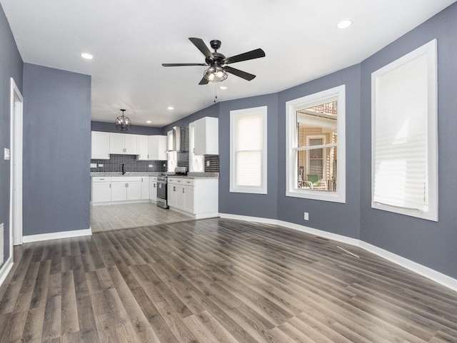 10727 S State St, Chicago, IL 60628 - photo 2