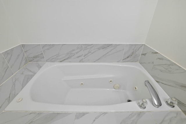 2355 W Congress Pkwy Unit 1, Chicago, IL 60612 - full bath with a tub with jets