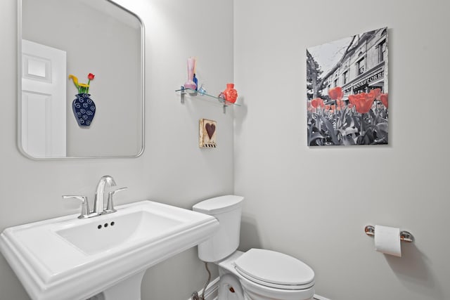 2210 Center Ave, Northbrook, IL 60062 - half bath featuring a sink and toilet