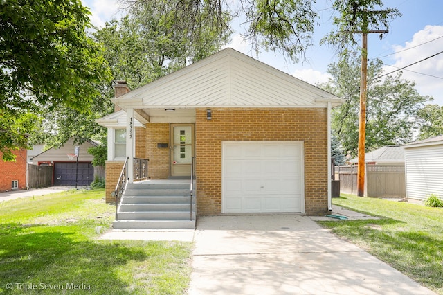 18352 Cowing Ct, Homewood, IL 60430 - photo 1
