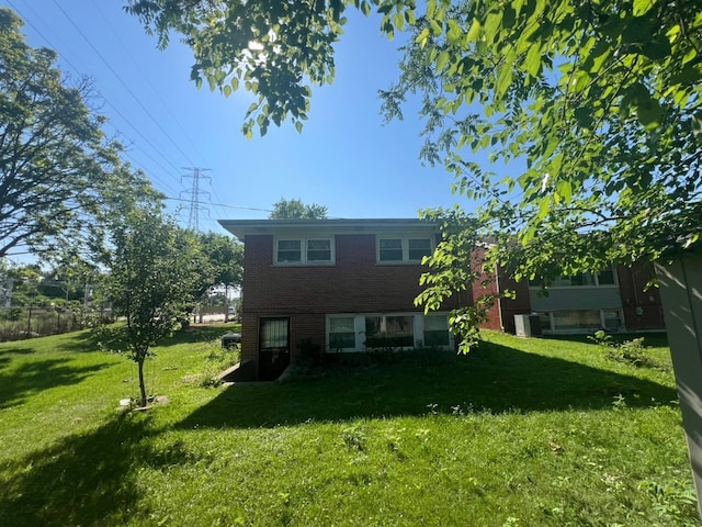 7801 E Prairie Rd, Skokie, IL 60076 - photo 8