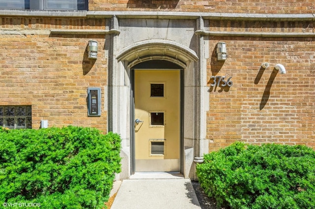 3756 N Bernard St Unit 2D, Chicago, IL 60618 - photo 2