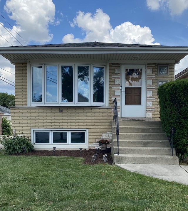 5515 S Mason Ave, Chicago, IL 60638 - photo 1
