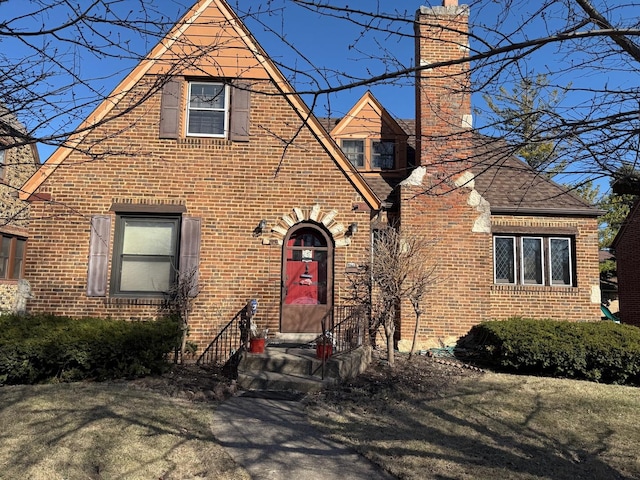 229 E Ave, Park Ridge, IL 60068 - photo 1