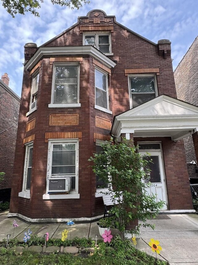 3204 S Harding Ave, Chicago, IL 60623 - photo 1