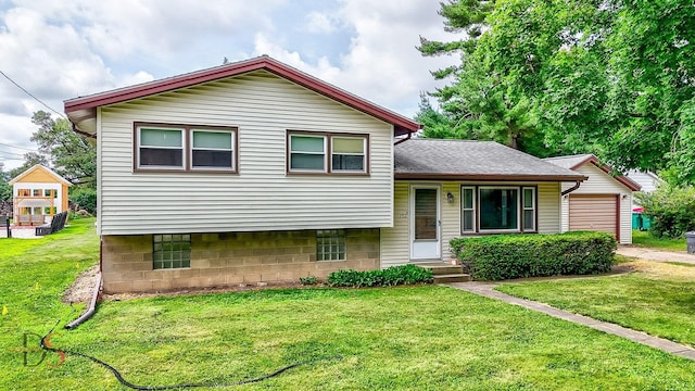 132 New St, Seneca, IL 61360 - split level home featuring a front yard and an attached garage