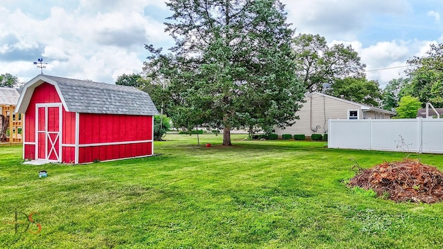 132 New St, Seneca, IL 61360 - view of yard featuring a shed