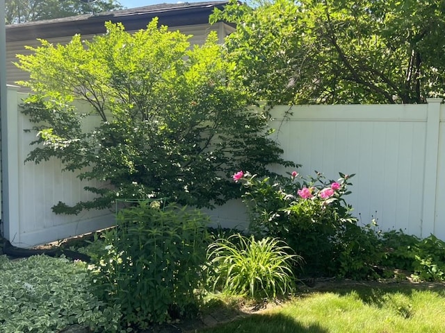 609 Bethel Dr, Joliet, IL 60435 - photo 23
