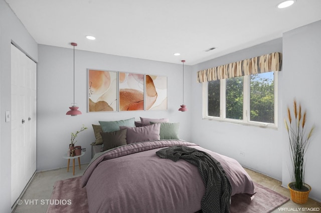 9331 Landings Ln Unit 204, Des Plaines, IL 60016 - carpeted bedroom with recessed lighting