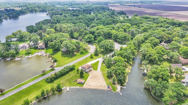 131 Shawnee Ln, Loda, IL 60948 - aerial view of property's location with a large body of water