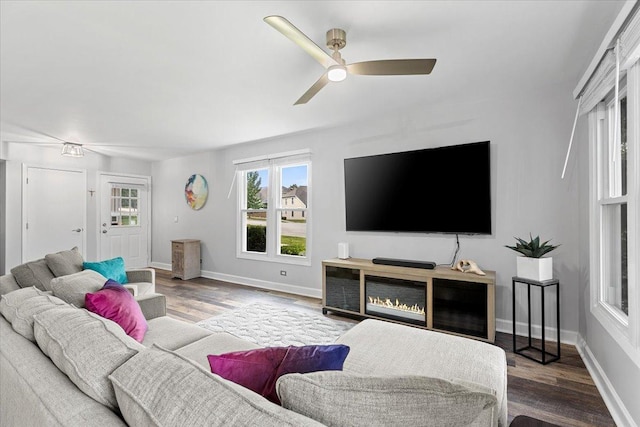 1801 Pebble Beach Cir Unit 1, Elk Grove Village, IL 60007 - living room with wood finished floors and ceiling fan