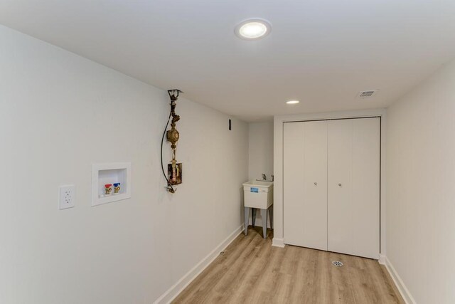 1927 Lakewood Dr, Wilmington, IL 60481 - laundry area featuring hookup for a washing machine, light wood finished floors, and recessed lighting