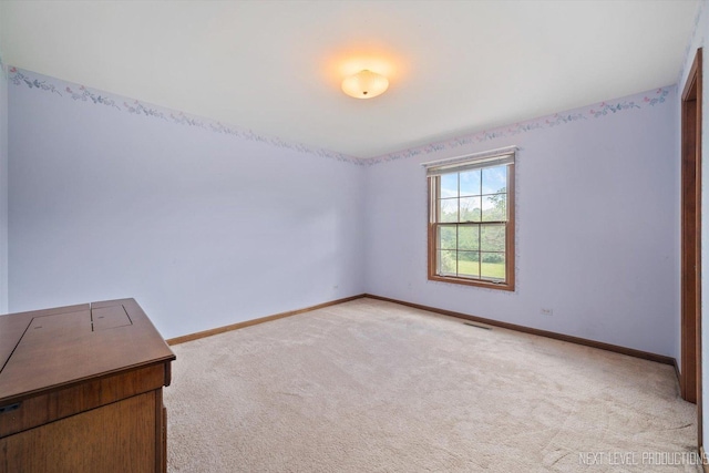 3609 Tamarisk Ct, Crystal Lake, IL 60012 - unfurnished room featuring light colored carpet and baseboards