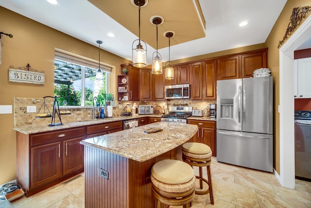 7 Rock River Ct, Algonquin, IL 60102 - photo 4