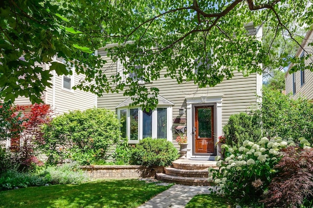 1923 Warren St, Evanston, IL 60202 - view of exterior entry with a yard