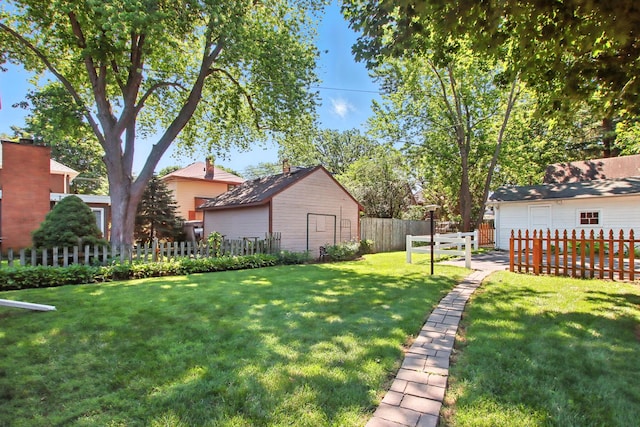 907 W Grove Ave, Waukegan, IL 60085 - view of yard featuring an outdoor structure