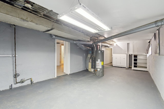207 Smith Ave, Rockford, IL 61107 - unfinished below grade area with water heater