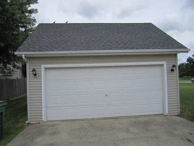 702 W Prospect Ave, Kirkland, IL 60146 - photo 4
