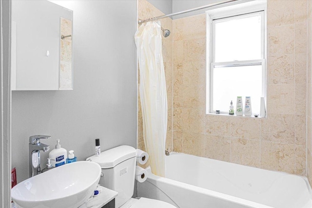 4855 N Springfield Ave Unit 3, Chicago, IL 60625 - full bathroom with shower / bath combo and vanity
