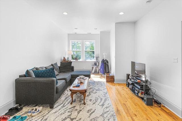 4855 N Springfield Ave Unit 3, Chicago, IL 60625 - living area featuring wood finished floors and recessed lighting