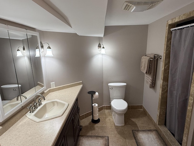 127 S Front St, Hennepin, IL 61327 - full bath featuring vanity, a shower with shower curtain, and tile patterned flooring