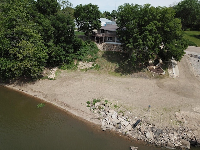 127 S Front St, Hennepin, IL 61327 - view of property location with a large body of water