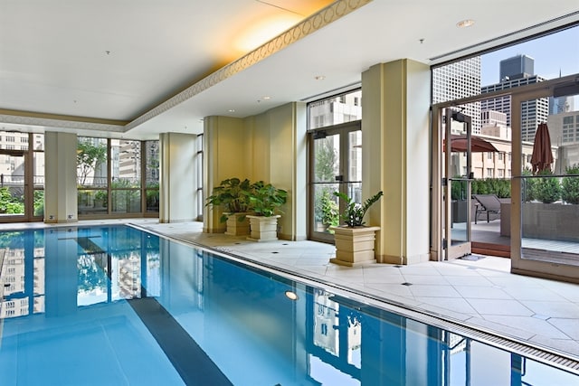 21 E Huron St Unit 1407, Chicago, IL 60611 - view of indoor pool