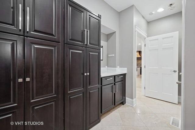 22 Westlake Dr, South Barrington, IL 60010 - mudroom with light tile patterned floors and baseboards