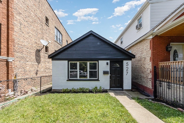 527 N Saint Louis Ave, Chicago, IL 60624 - bungalow-style house featuring brick siding