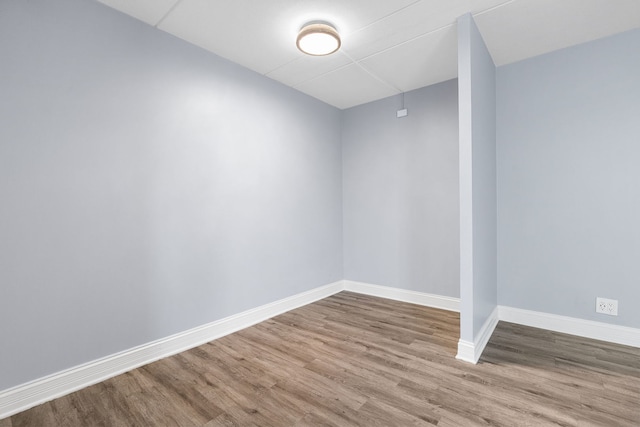 850 Des Plaines Ave Unit 405, Forest Park, IL 60130 - unfurnished room featuring wood finished floors and baseboards