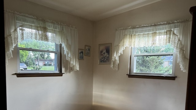 1S513 Chase Ave, Lombard, IL 60148 - view of empty room