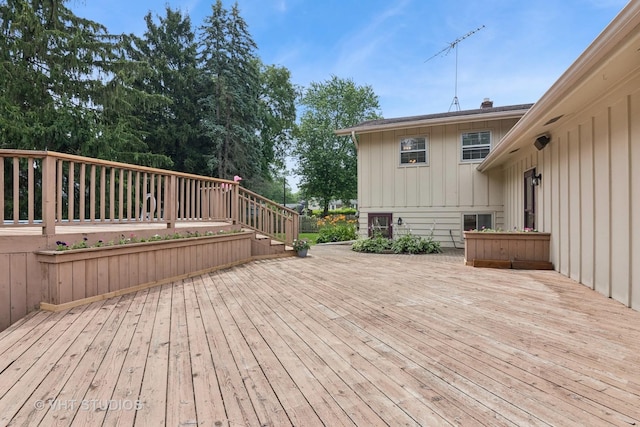 513 James Ct, Algonquin, IL 60102 - view of wooden terrace