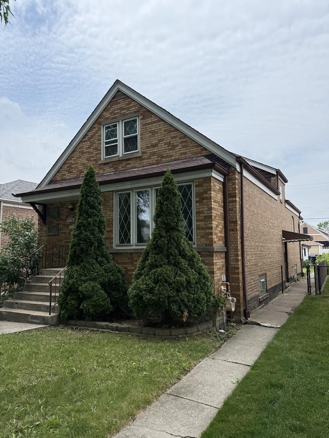 7230 S Avers Ave, Chicago, IL 60629 - photo 3