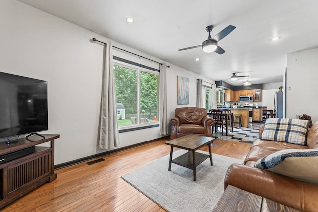 281 S Western Ave, Bartlett, IL 60103 - living area featuring ceiling fan, light wood-type flooring, and recessed lighting