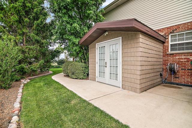 24450 Shawnee Ln, Manhattan, IL 60442 - view of green lawn with french doors