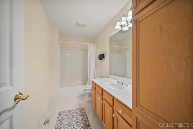 1348 Averill Cir, Geneva, IL 60134 - full bath with tile patterned flooring, vanity, and shower / bath combo with shower curtain