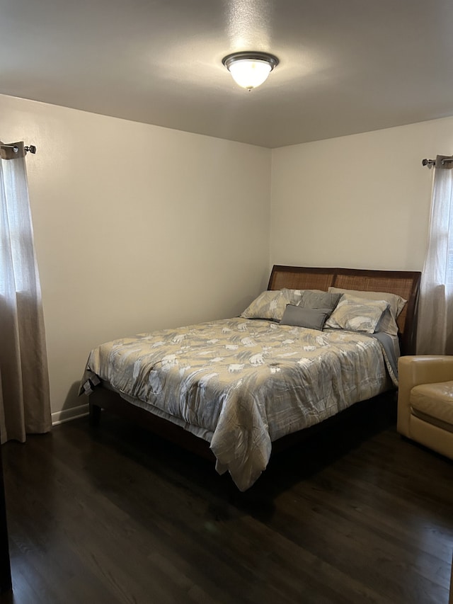 1629 E 92nd St, Chicago, IL 60617 - bedroom with wood finished floors