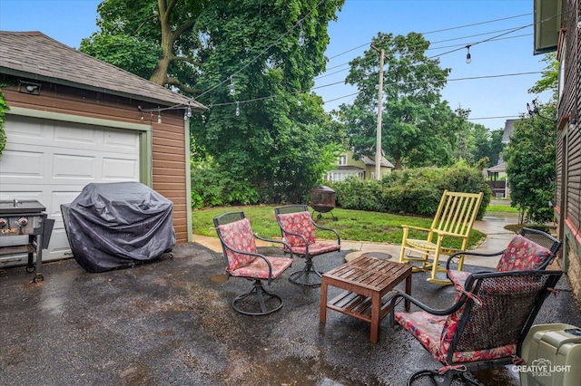 263 W Illinois Ave, Aurora, IL 60506 - view of patio with area for grilling and a garage