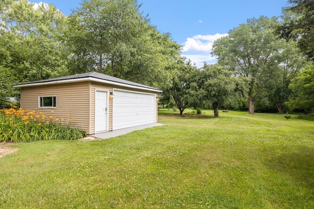 24935 S Ridge Rd, Elwood, IL 60421 - view of grassy yard featuring an outbuilding and a detached garage