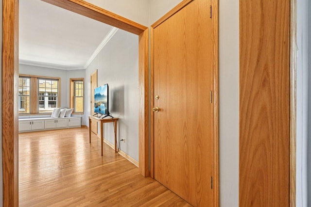 245 W Washington Blvd Unit 2B, Oak Park, IL 60302 - hall with ornamental molding and light wood finished floors