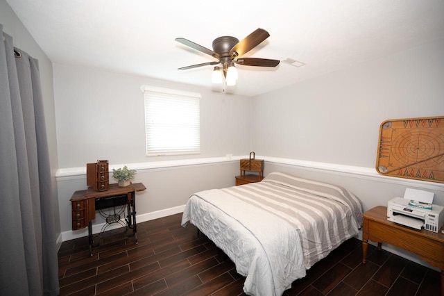 165 E Clay St, El Paso, IL 61738 - bedroom featuring wood tiled floors and a ceiling fan