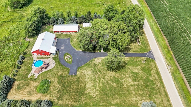 887 N 1100e Rd, Melvin, IL 60952 - drone / aerial view of a pool area