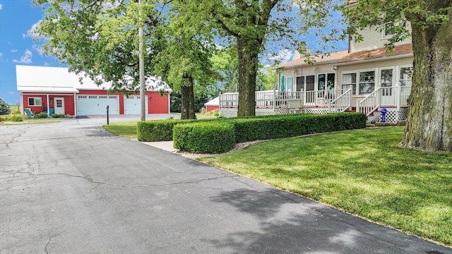 887 N 1100e Rd, Melvin, IL 60952 - view of asphalt driveway