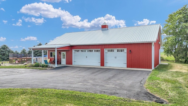 887 N 1100e Rd, Melvin, IL 60952 - view of detached garage