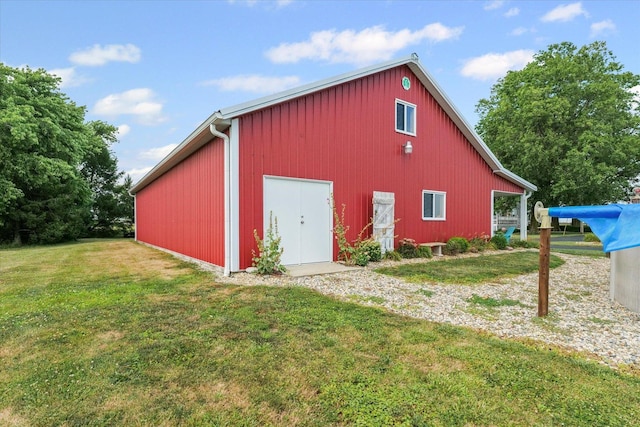 887 N 1100e Rd, Melvin, IL 60952 - view of pole building with a yard