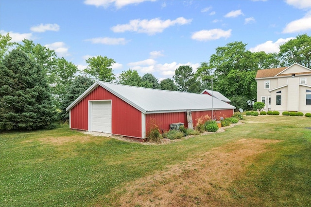 887 N 1100e Rd, Melvin, IL 60952 - view of pole building with a yard